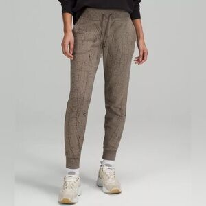 Lululemon Warm Down Jogger 7/8 Length